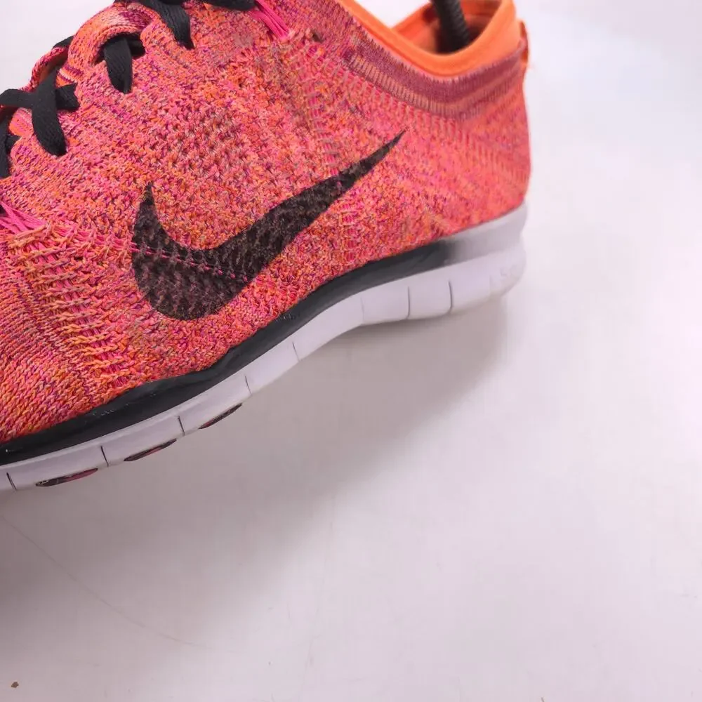 Nike Free TR Flyknit Athletic Running Shoe Womens Size 8.5 718785-800 Pink